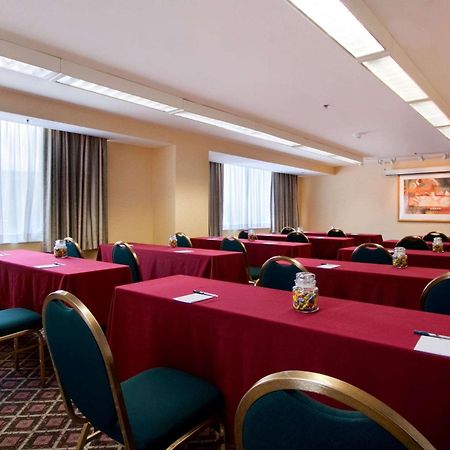 Homewood Suites By Hilton Falls Church Merrifield Екстериор снимка